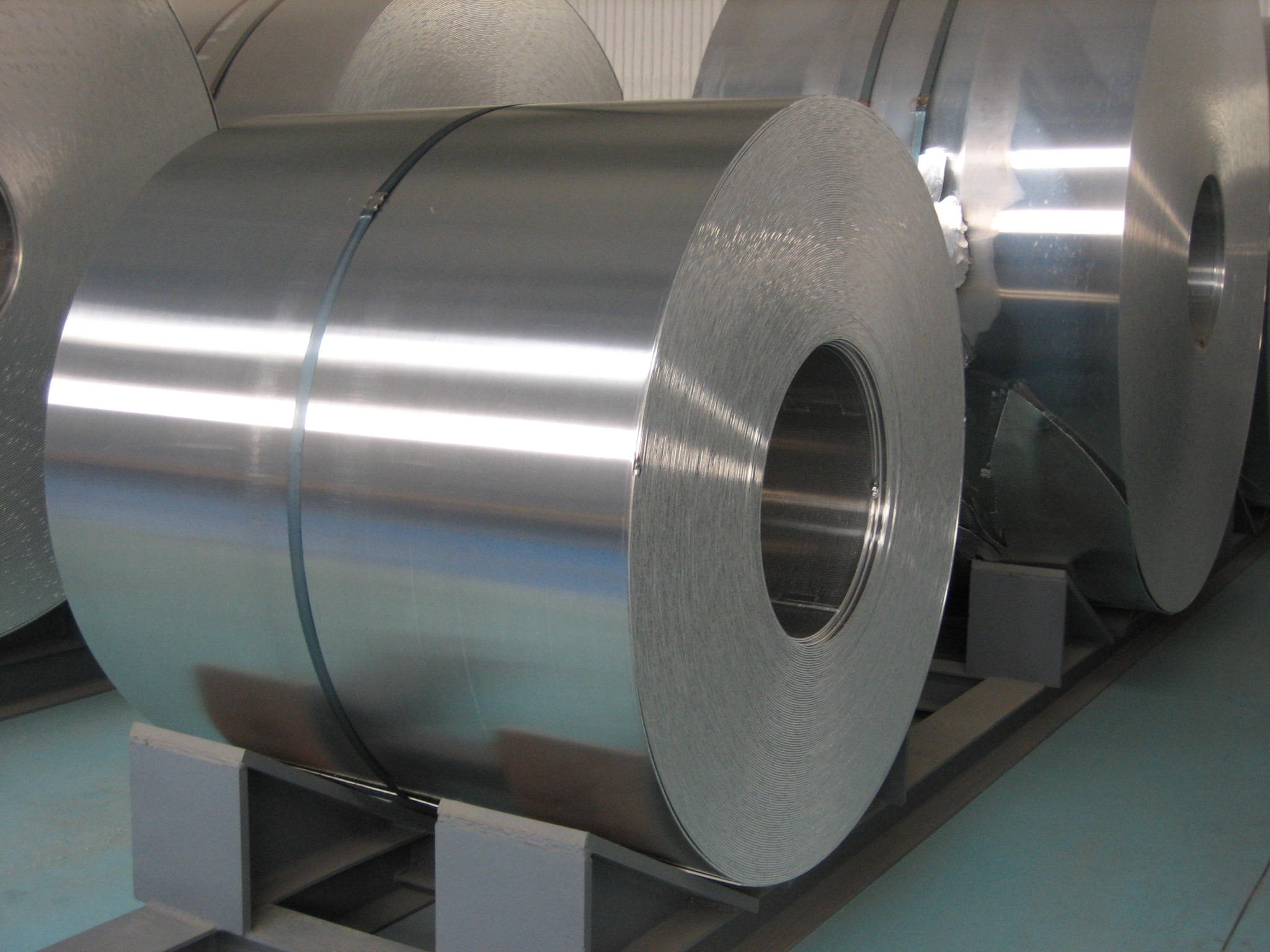 Malaysia tiến hành rà soát hành chính vụ việc áp thuế chống bán phá giá mặt hàng thép cuộn cán nguội (cold rolled coil) nhập khẩu từ Trung Quốc, Hàn Quốc và Việt Nam