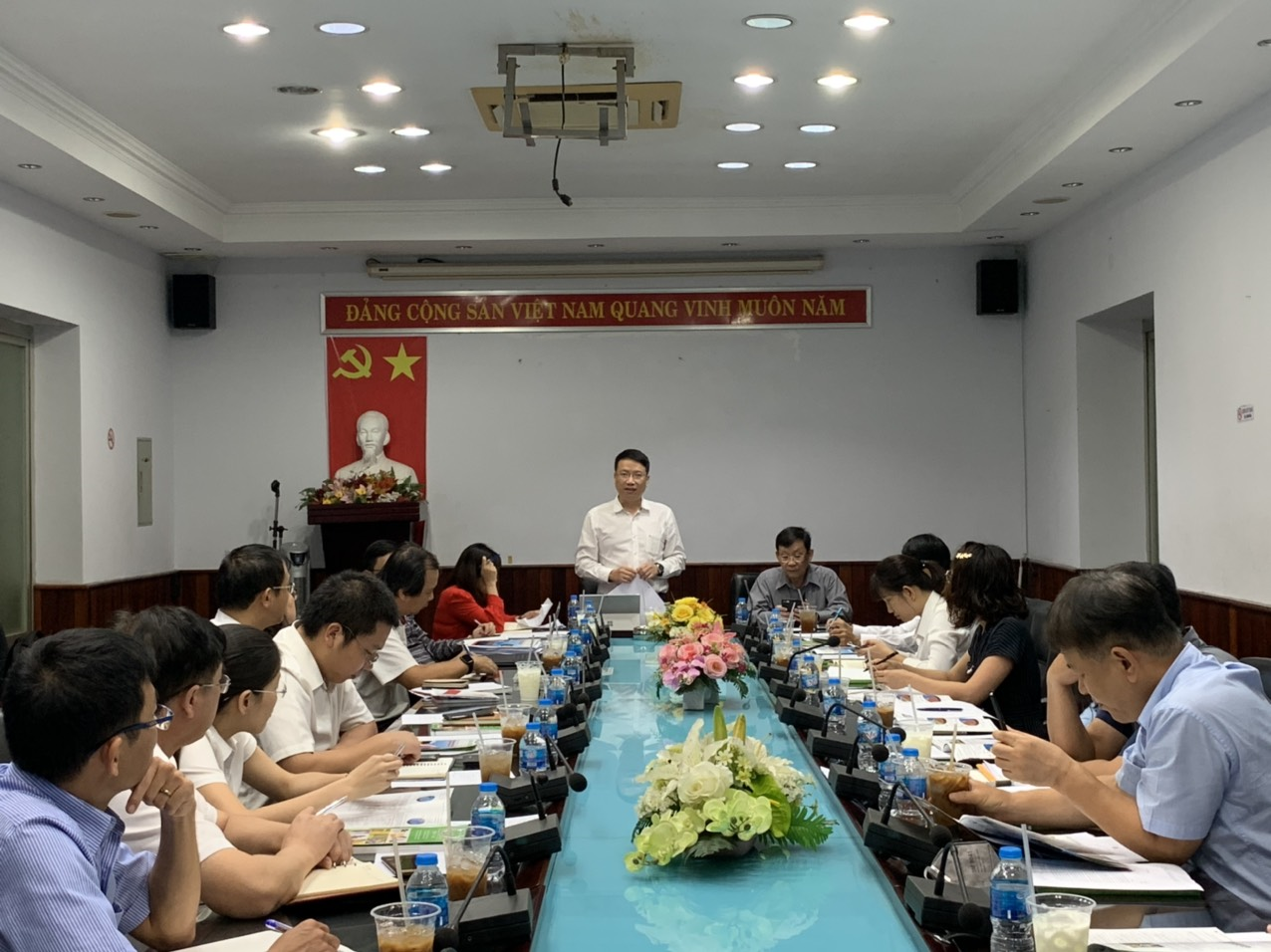 Cục Phòng vệ thương mại làm việc với Hiệp hội cao su Việt Nam (VRA) và các doanh nghiệp xuất khẩu sản phẩm lốp xe sang Hoa Kỳ